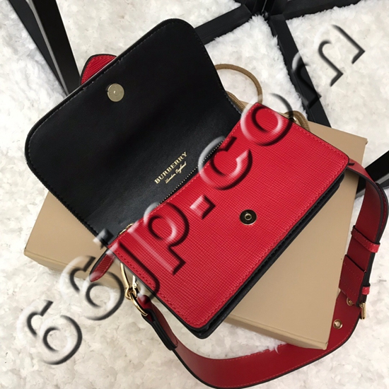 バーバリーバッグ着用イメージ